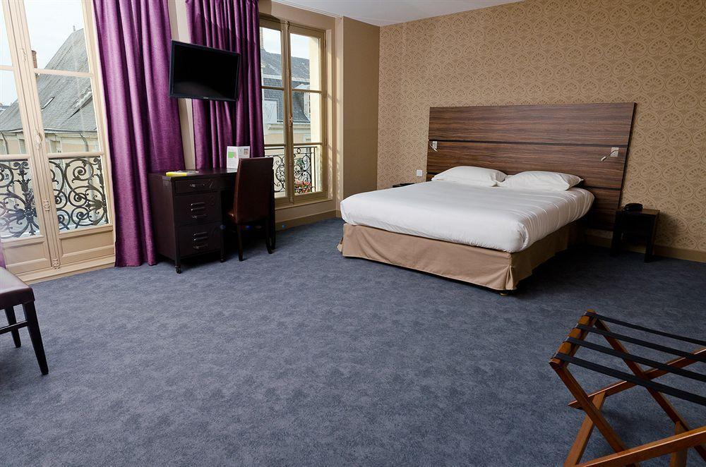 Logis Hotel Le Vert Galant Ла-Флеш Экстерьер фото